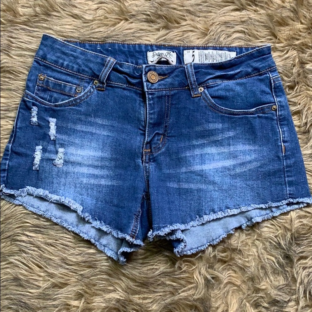Cute Lil Denim Shorts🦋